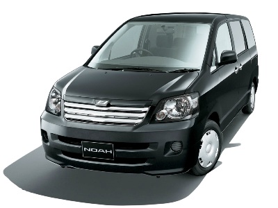 Toyota Noah 2001 vs ГАЗ Соболь (2).jpg